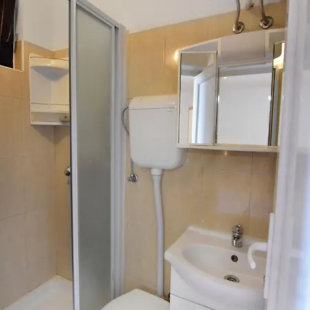 Ideal Vacation Flat For A Comfortable * Umago