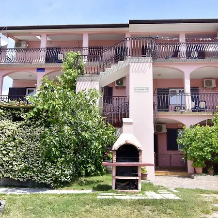 Appartamento Ideal Vacation Flat For A Comfortable Umago